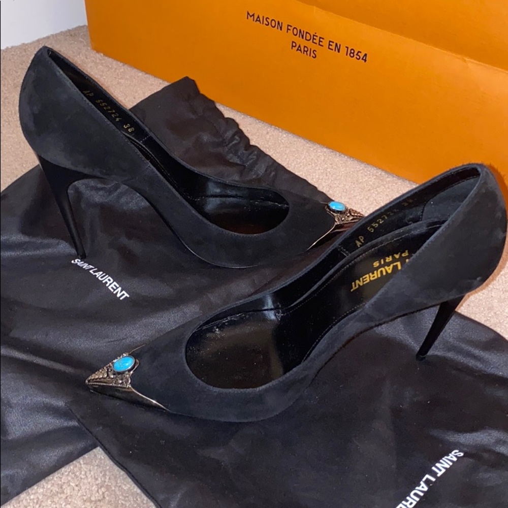 Worn once. Brand new with box size 8